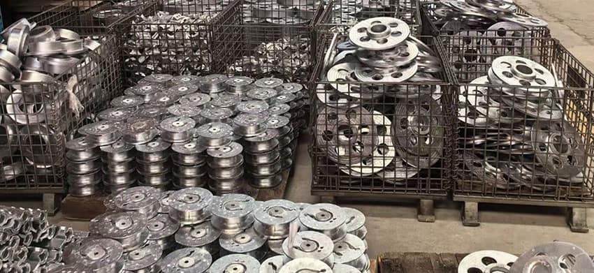zinc-die-castings Zinc die castings such as brackets, supports, and housings.