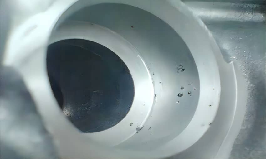 Solving Shrinkage Porosity in Aluminium Die Casting 2 Shrinkage Porosity in aluminium die casting component